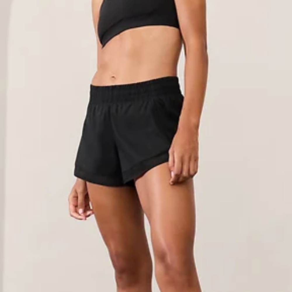 Athleta Mesh Race Runner Short 4’